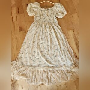 Cream Puff Sleeve Flowered Romantic  Dress